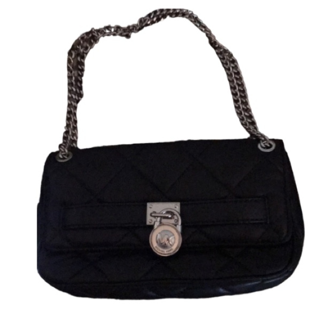 Micheal Kors black classic quilted  leather crossbody, versatile Like New - Picture 4 of 13
